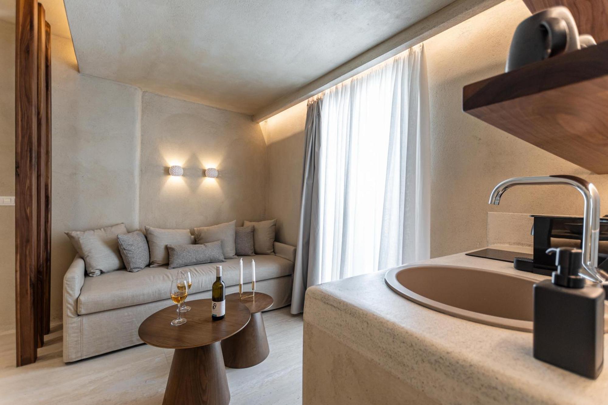 Villa Adriana Hotel Ájos Prokópios Eksteriør bilde
