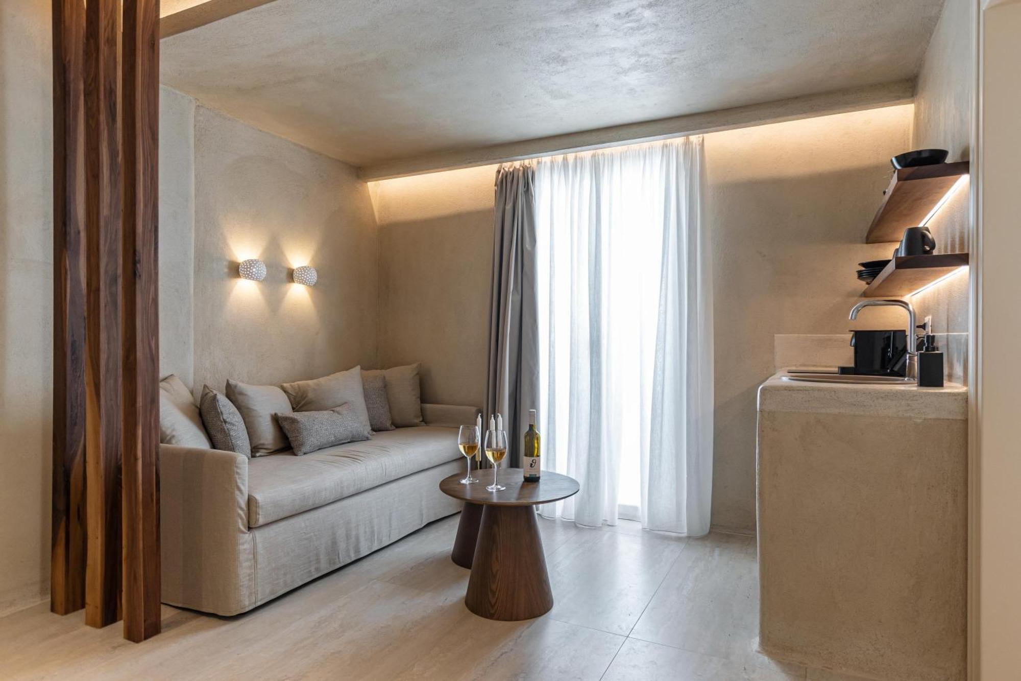 Villa Adriana Hotel Ájos Prokópios Eksteriør bilde